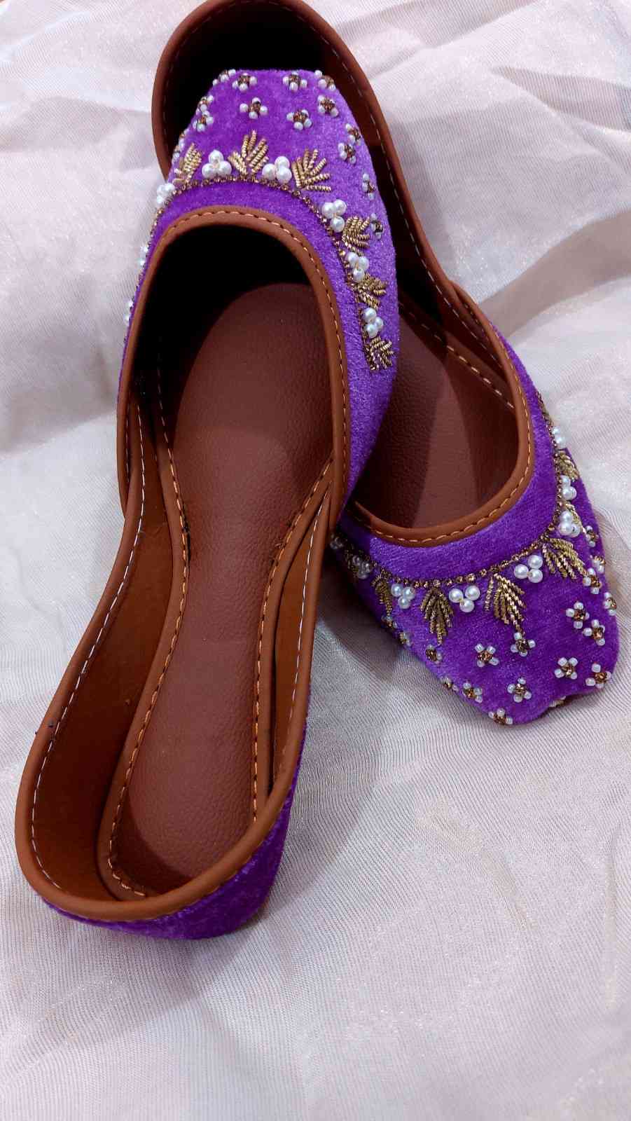 Purple Zari Work Khussa