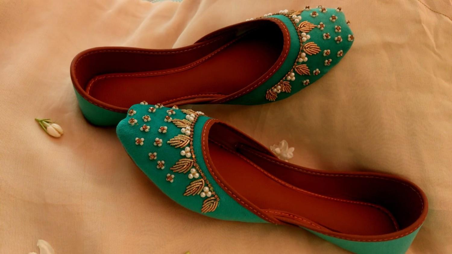 Sea Green Zari Work Khussa